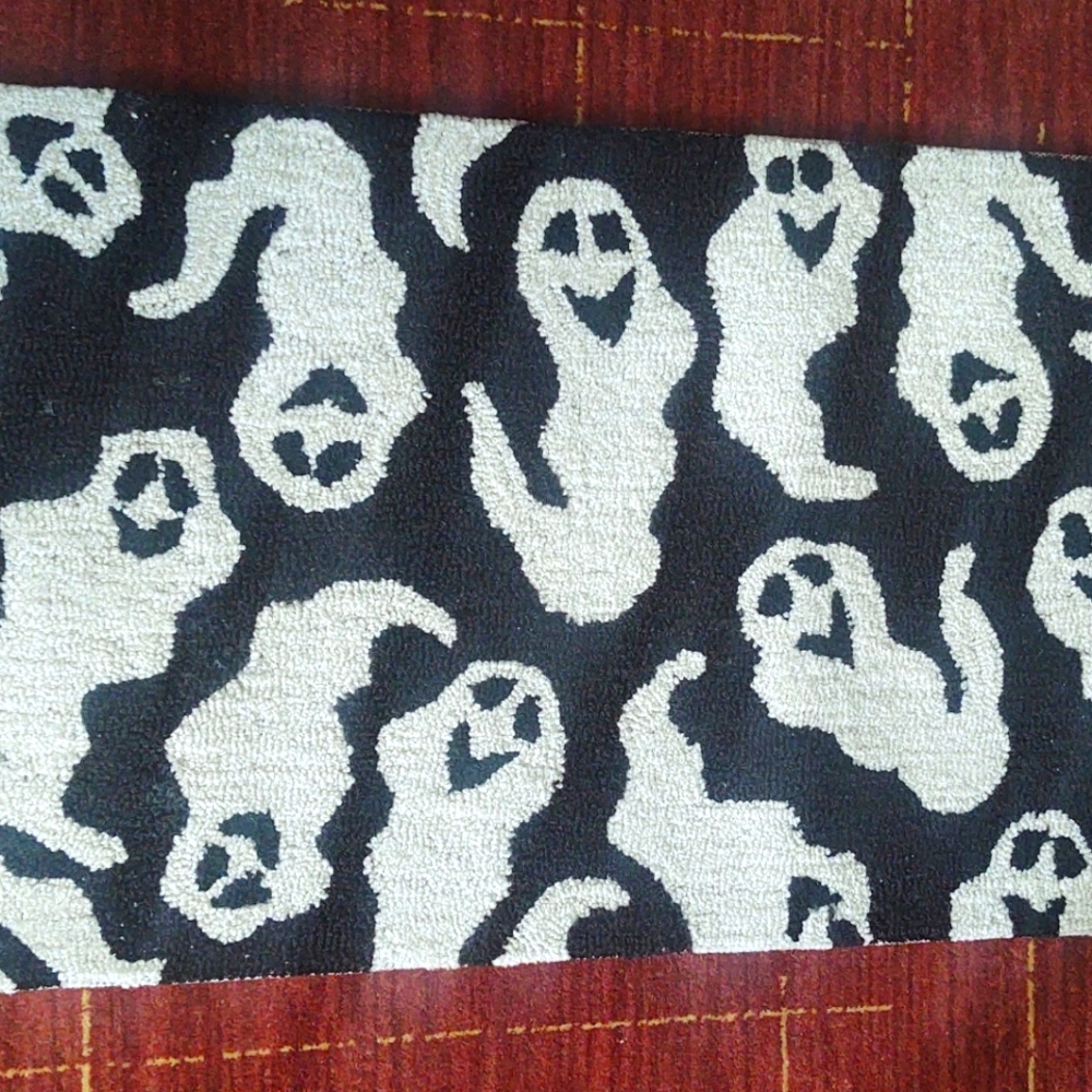 🎁LOLOI Ghost Runner 20"x60" Halloween Accent Rug
